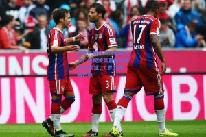 欧洲杯巅峰对决震撼上演！央视凌晨直播引爆23亿关注，C罗力战姆巴佩